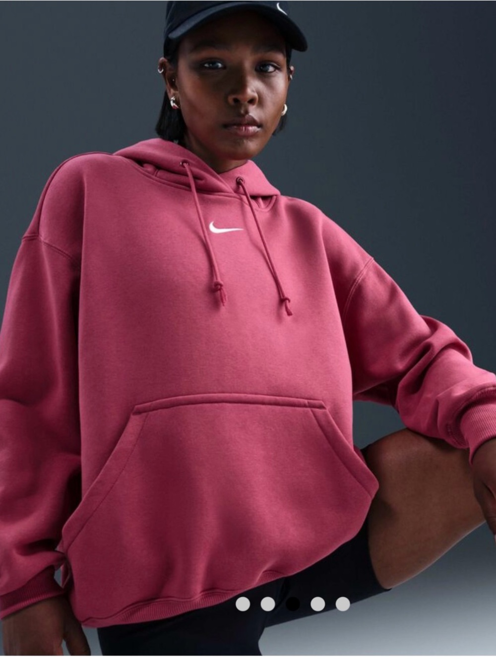 Nike Sportswear Phoenix Fleece
Women's Oversized Pullover Hoodie Sweetie Beet